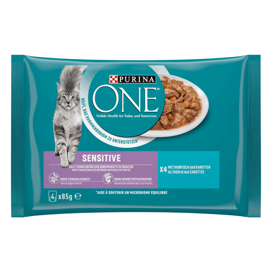 PURINA ONE® SENSITIVE Effilés en Sauce au Thon et aux Carottes​